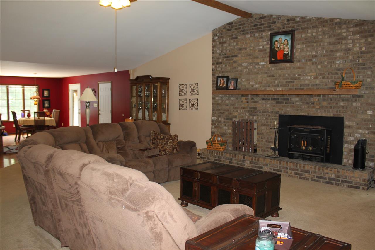 6288 Yankeetown Road Newburgh, IN 47630 - Photo 10 of 26 Gallery Image 10