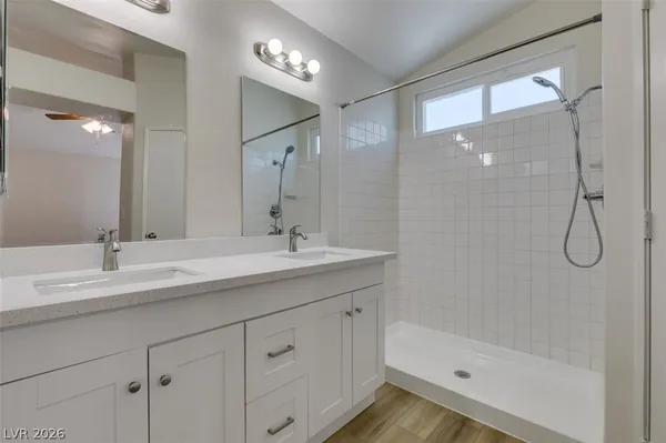 $1,995 | 4816 White Aspen Avenue, Las Vegas, NV 89130