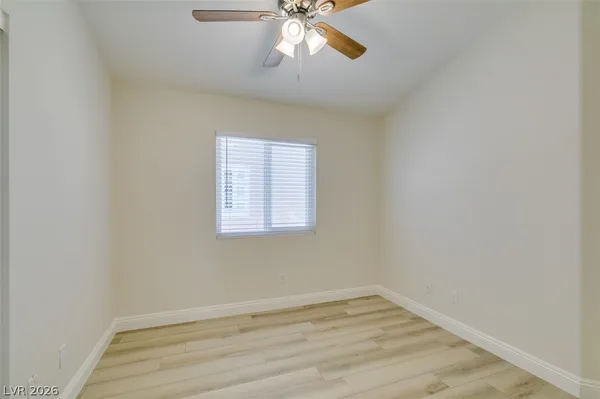 $1,995 | 4816 White Aspen Avenue, Las Vegas, NV 89130