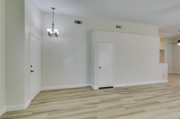$1,995 | 4816 White Aspen Avenue, Las Vegas, NV 89130