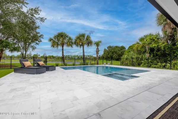 $1,850,000 | 8350 Waxwing Circle, Melbourne, FL 32940