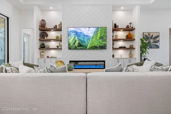 $1,850,000 | 8350 Waxwing Circle, Melbourne, FL 32940