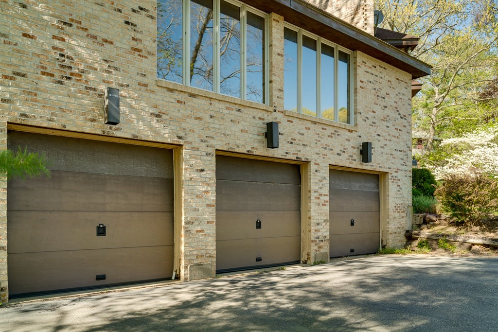 7 Standish Way Canton, MA 02021 - Photo 15 of 16 Gallery Image 15