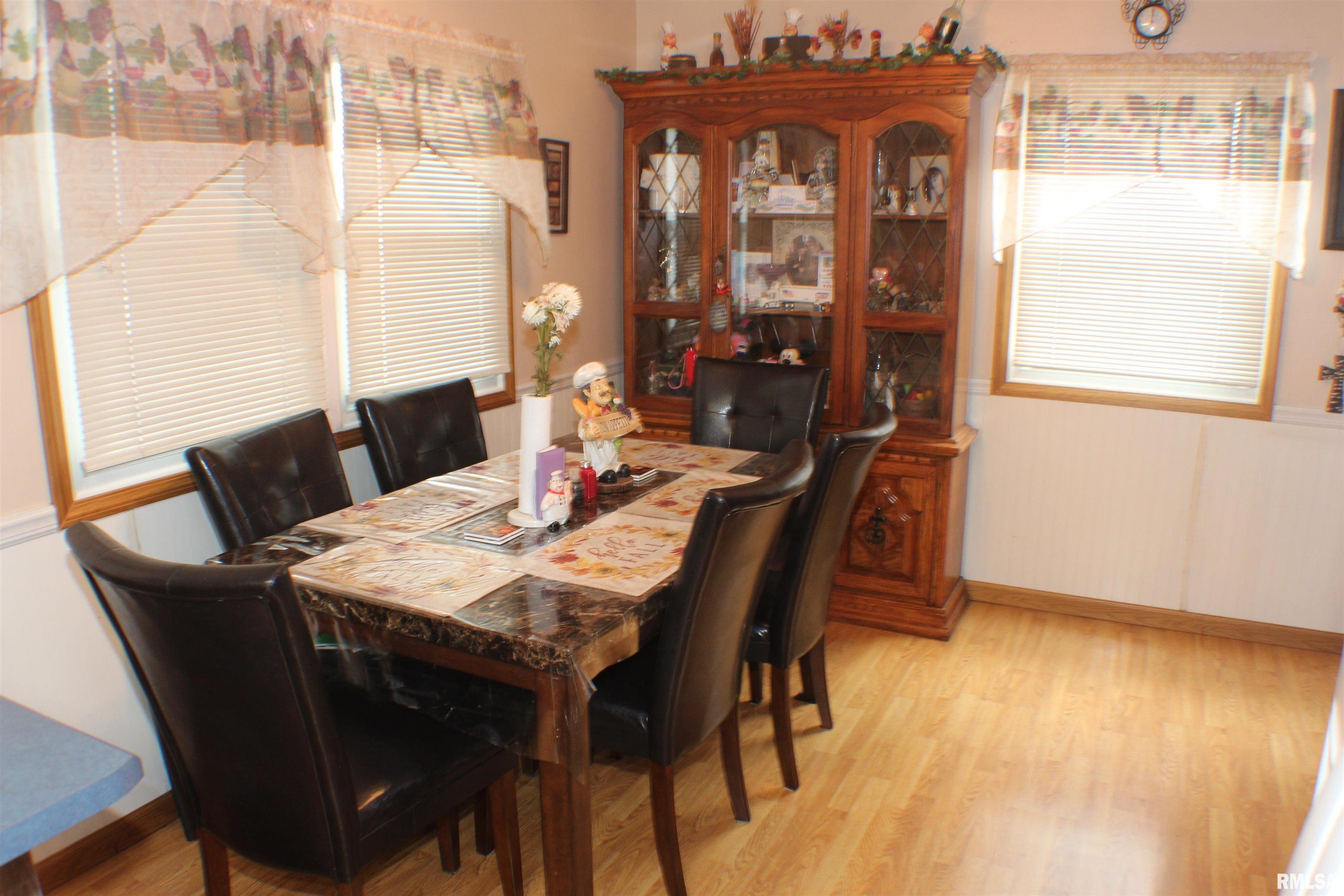 913 5th Street Colona, IL 61241 - Photo 5 of 40 Gallery Image 5