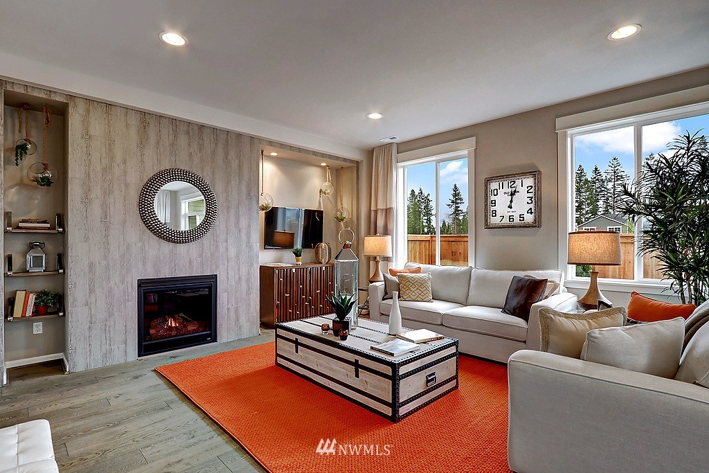 18720 46th Avenue Southeast Bothell, WA 98012 - Photo 3 of 25 Gallery Image 3