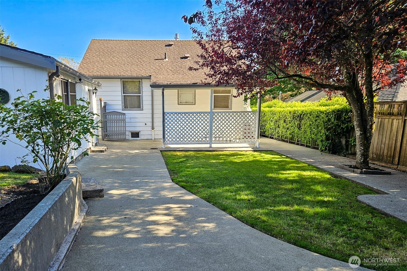3536 Southwest Monroe Street Seattle, WA 98126 - Photo 4 of 31