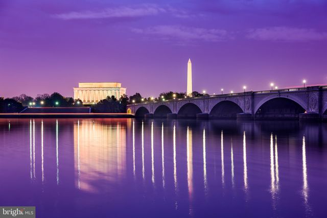 $1,216,000 | 100 East Maple Street, Alexandria, VA 22301