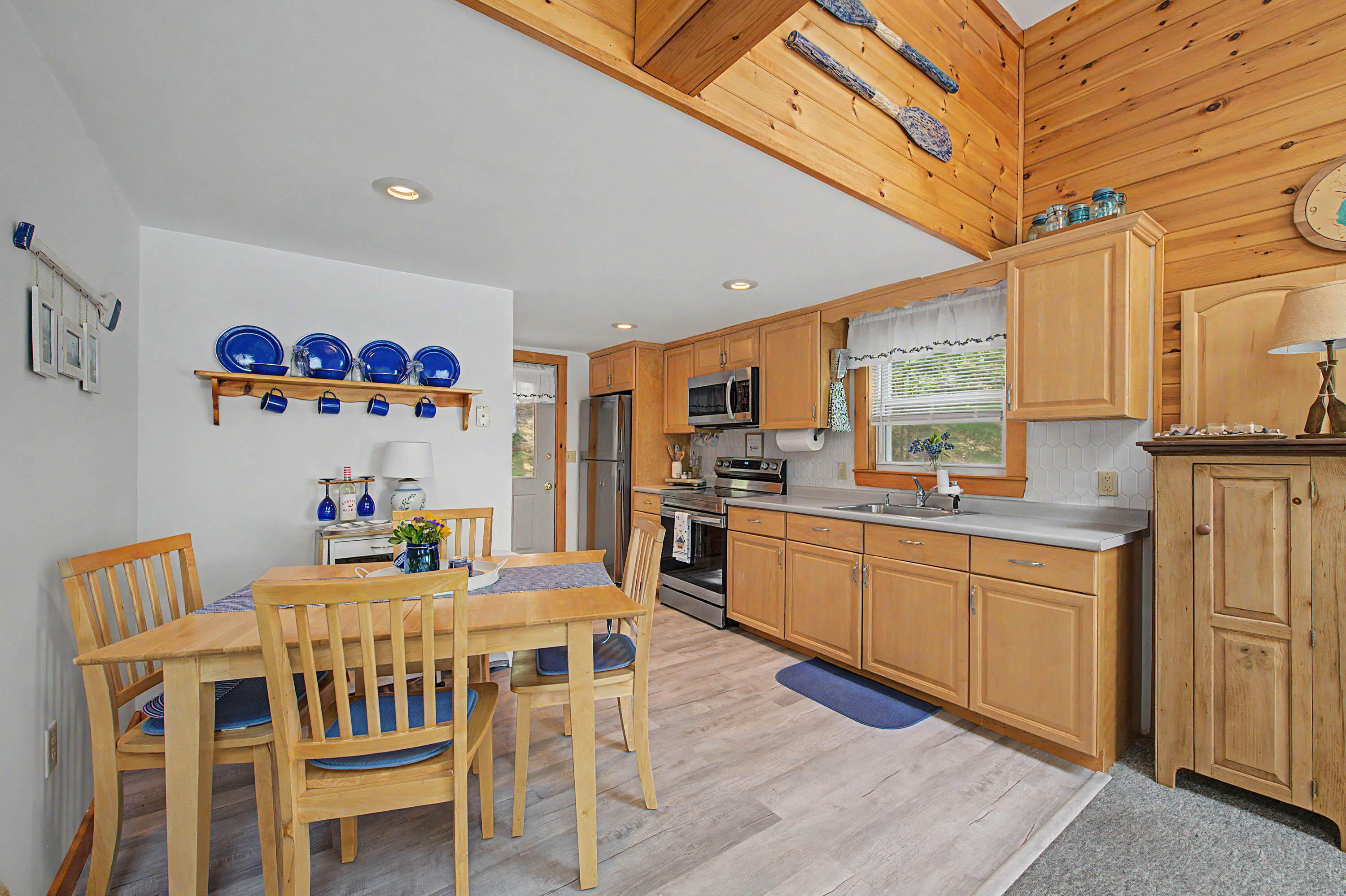 137 Coffee Pond Road Casco, ME 04015 - Photo 8 of 20 Kitchen/Dining area