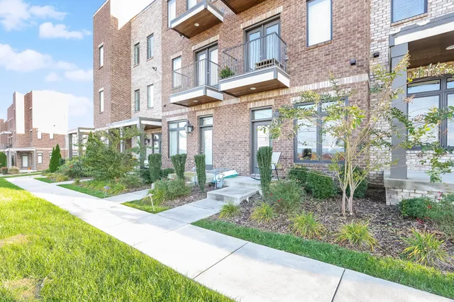 $2,709 | 1214 Hillwood Private Cove, Nashville, TN 37209