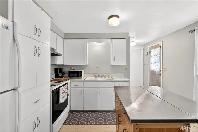 $125,000 | 6204 Warren Drive, Belleville, IL 62223