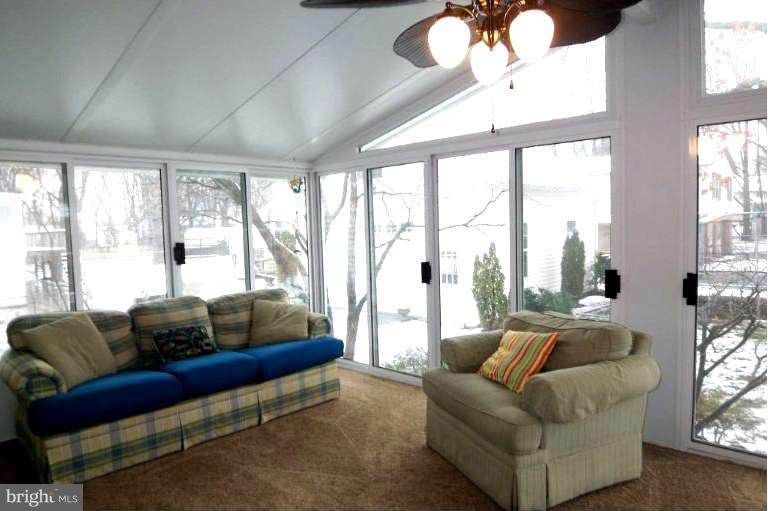 427 Manor Road Arnold, MD 21012 - Photo 20 of 30 Interior (General)