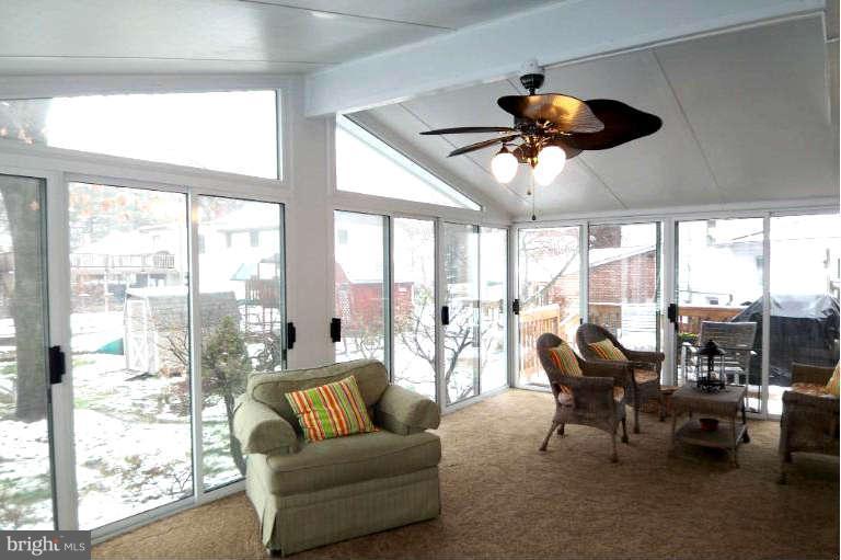 427 Manor Road Arnold, MD 21012 - Photo 21 of 30 Interior (General)