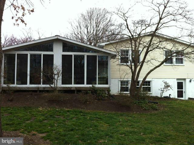 427 Manor Road Arnold, MD 21012 - Photo 22 of 30 Exterior (Rear)