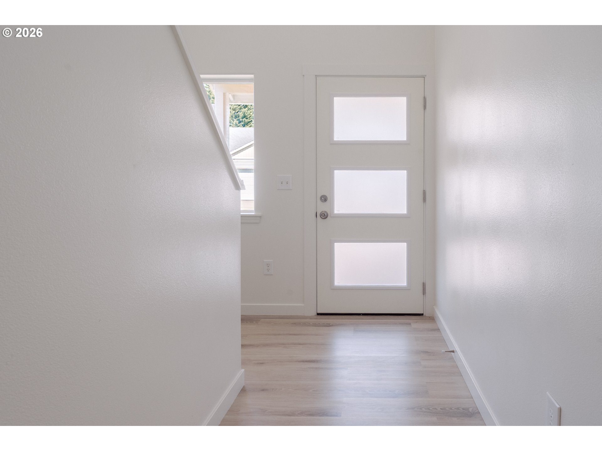 1006 Northeast Mariners Loop Portland, OR 97211 - Photo 27 of 32