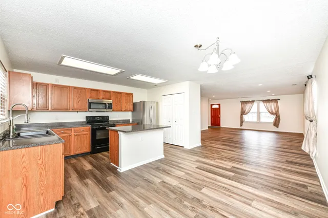 $279,000 | 2271 Hampton Court, Plainfield, IN 46168