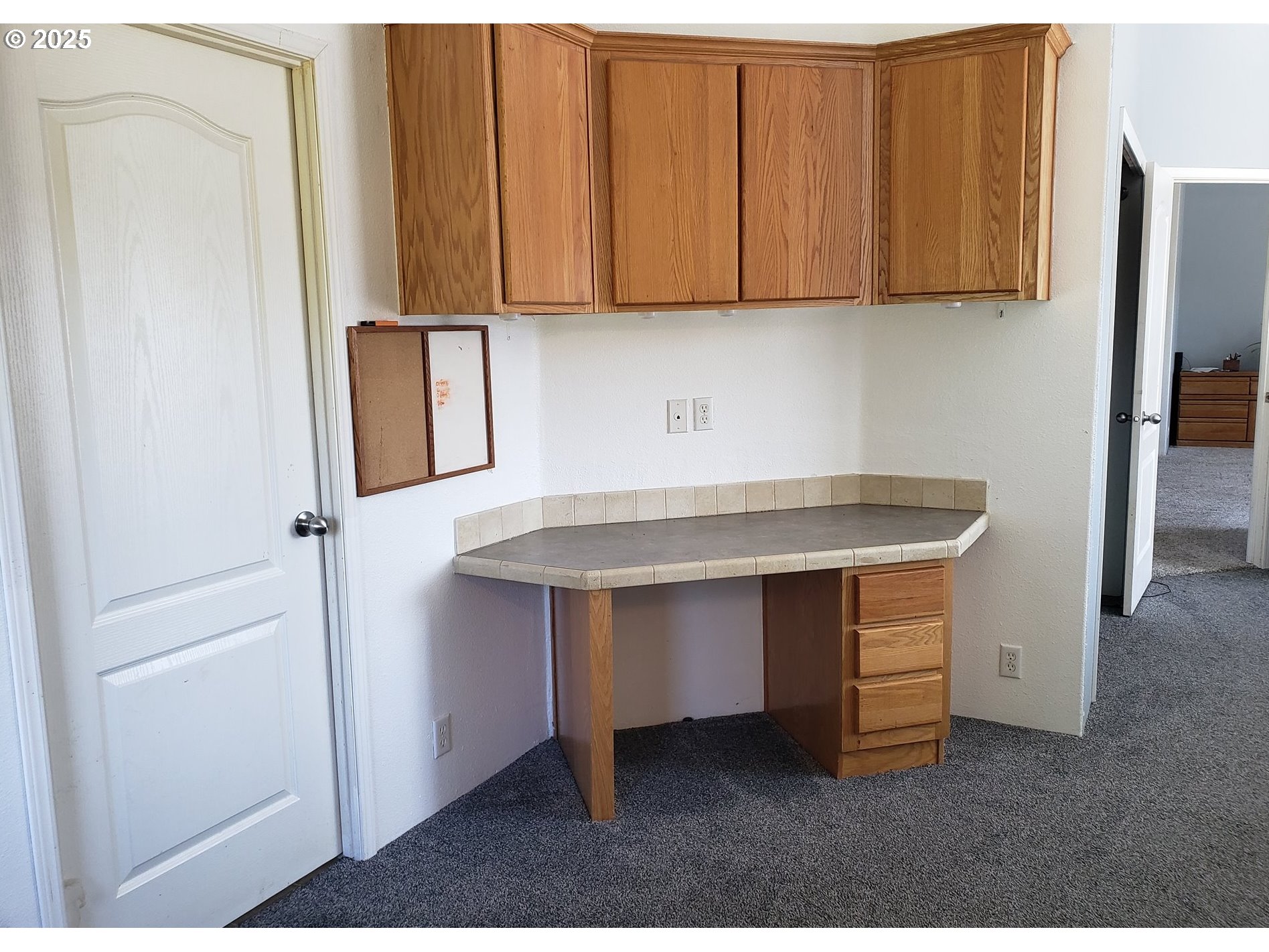 661 D Street Elkton, OR 97436 - Photo 10 of 28 a view of cabinets and wooden floor