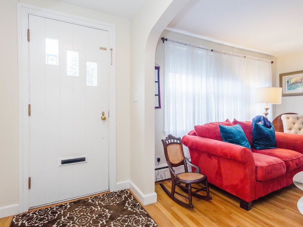 100 Hawthorne Road Waltham, MA 02451 - Photo 6 of 29 Gallery Image 6