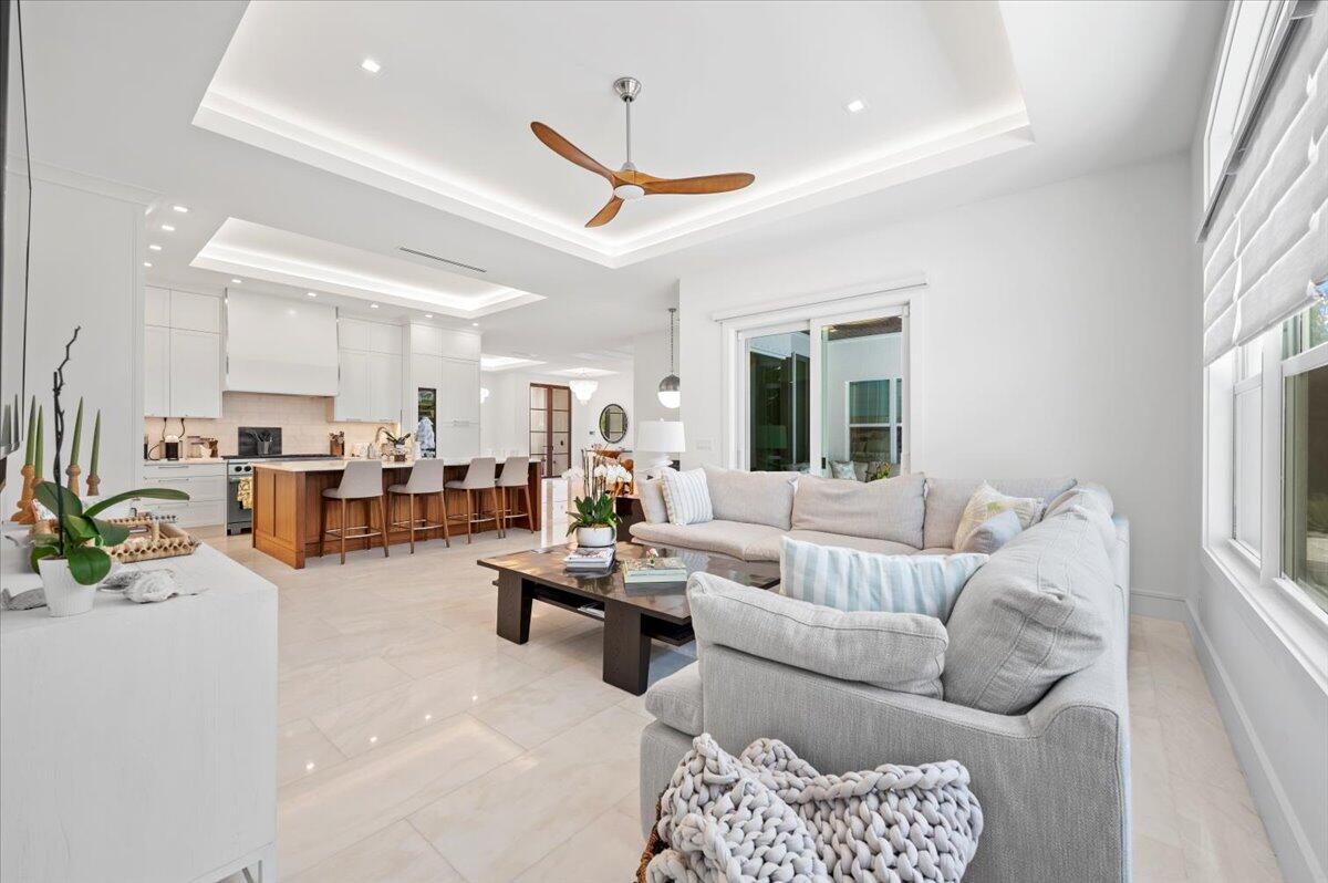 160 Beacon Lane Jupiter Inlet Colony, FL 33469 - Photo 20 of 56 26-LUX4245