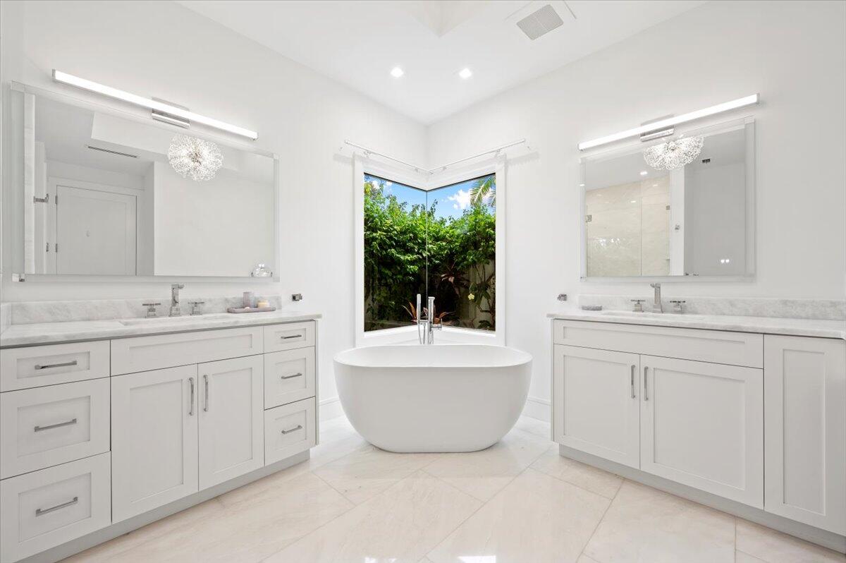160 Beacon Lane Jupiter Inlet Colony, FL 33469 - Photo 26 of 56 55-LUX4385