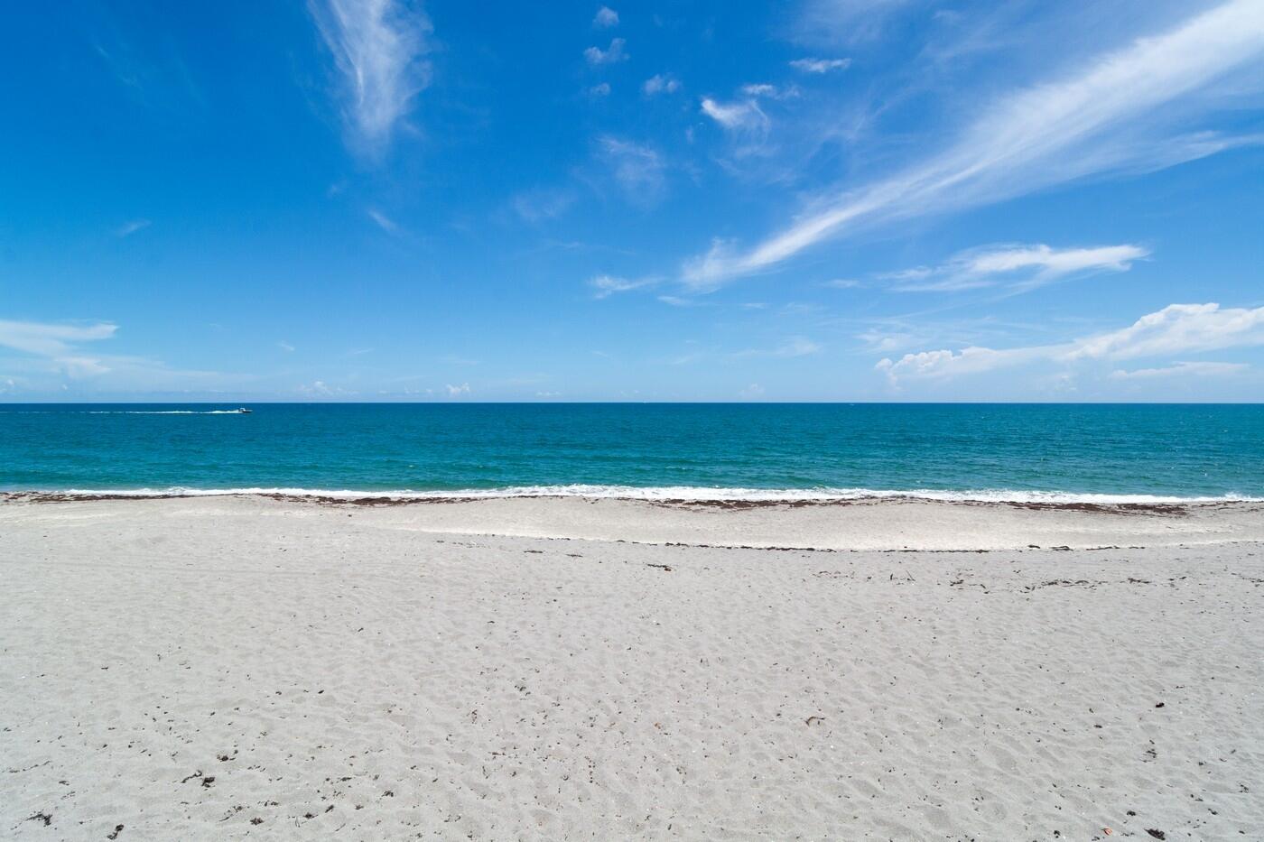 160 Beacon Lane Jupiter Inlet Colony, FL 33469 - Photo 56 of 56 10_157BeaconLane_215_Location15_DouglasE