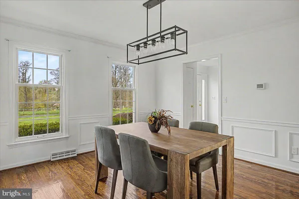 $975,000 | 5693 Cottageville Lane, Doylestown, PA 18902