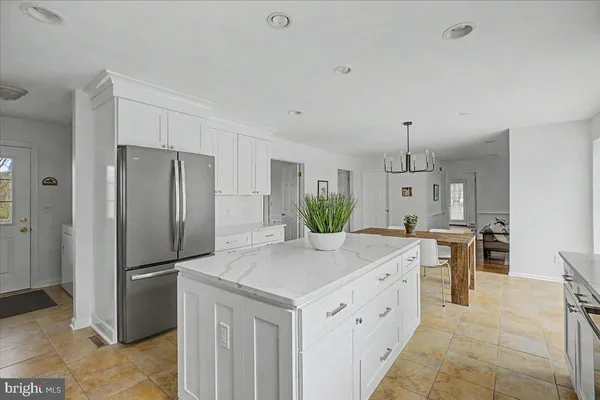 $975,000 | 5693 Cottageville Lane, Doylestown, PA 18902