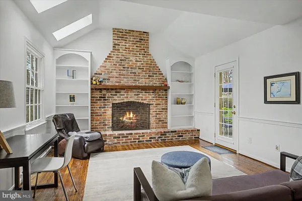 $975,000 | 5693 Cottageville Lane, Doylestown, PA 18902