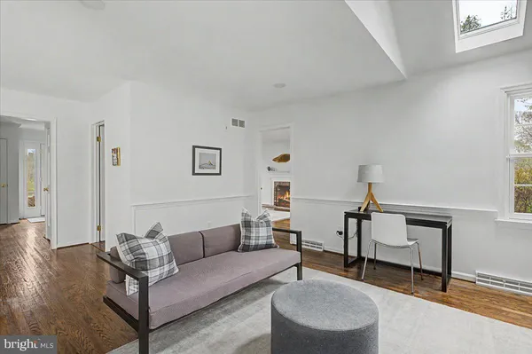 $975,000 | 5693 Cottageville Lane, Doylestown, PA 18902