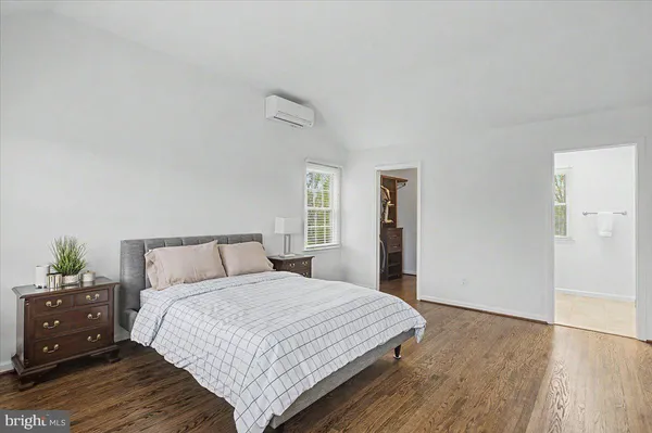 $975,000 | 5693 Cottageville Lane, Doylestown, PA 18902