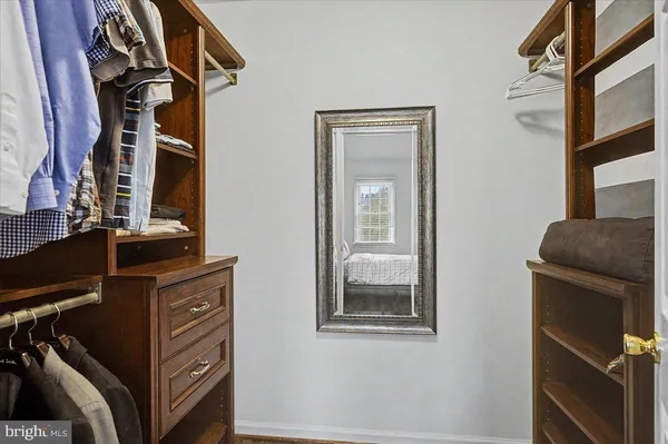 $975,000 | 5693 Cottageville Lane, Doylestown, PA 18902