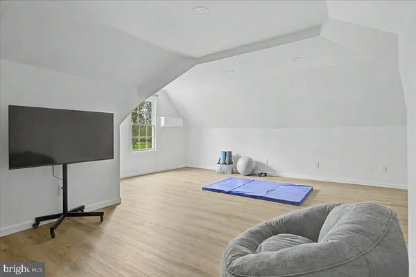 $975,000 | 5693 Cottageville Lane, Doylestown, PA 18902