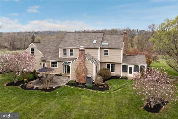 $975,000 | 5693 Cottageville Lane, Doylestown, PA 18902