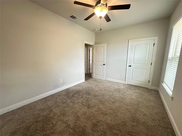 $2,400 | 3847 Joseph Randall Drive, Shreveport, LA 71107