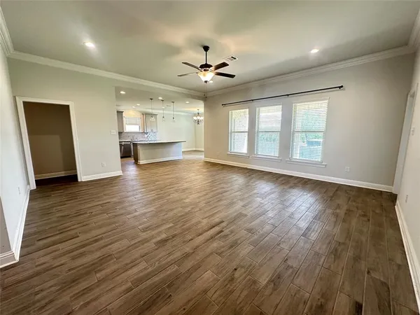 $2,400 | 3847 Joseph Randall Drive, Shreveport, LA 71107