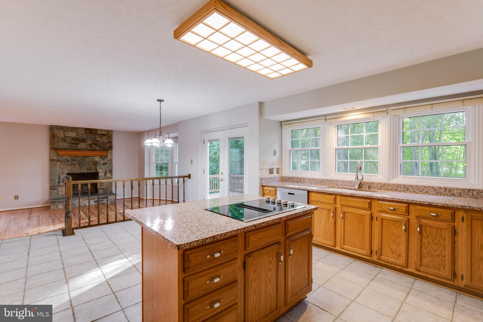 2332 Club Pond Lane Reston, VA 20191 - Photo 11 of 39 Perfect Kitchen for Entertaining