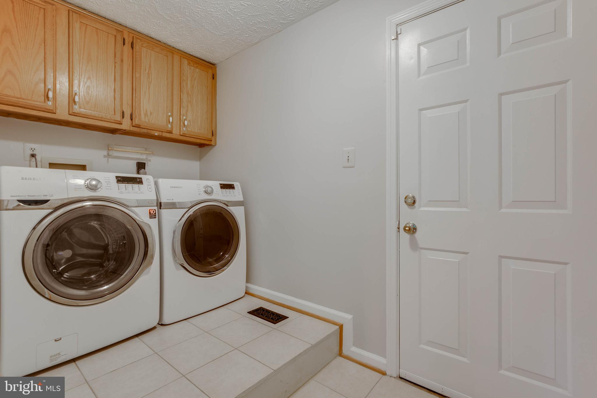2332 Club Pond Lane Reston, VA 20191 - Photo 33 of 39
