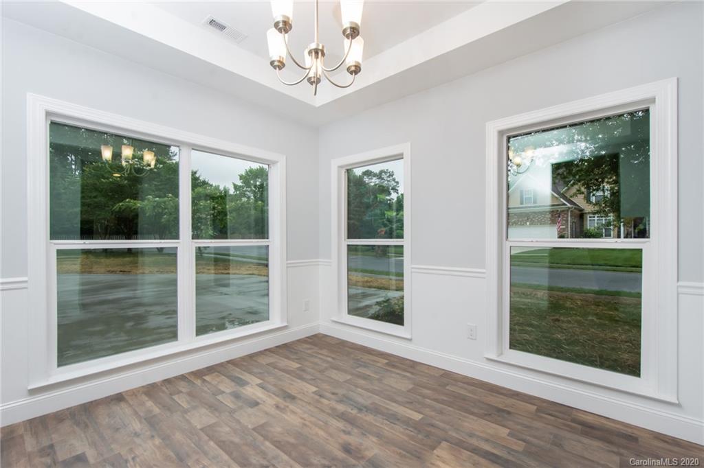 13621 Phillips Road Matthews, NC 28105 - Photo 11 of 33 Gallery Image 11