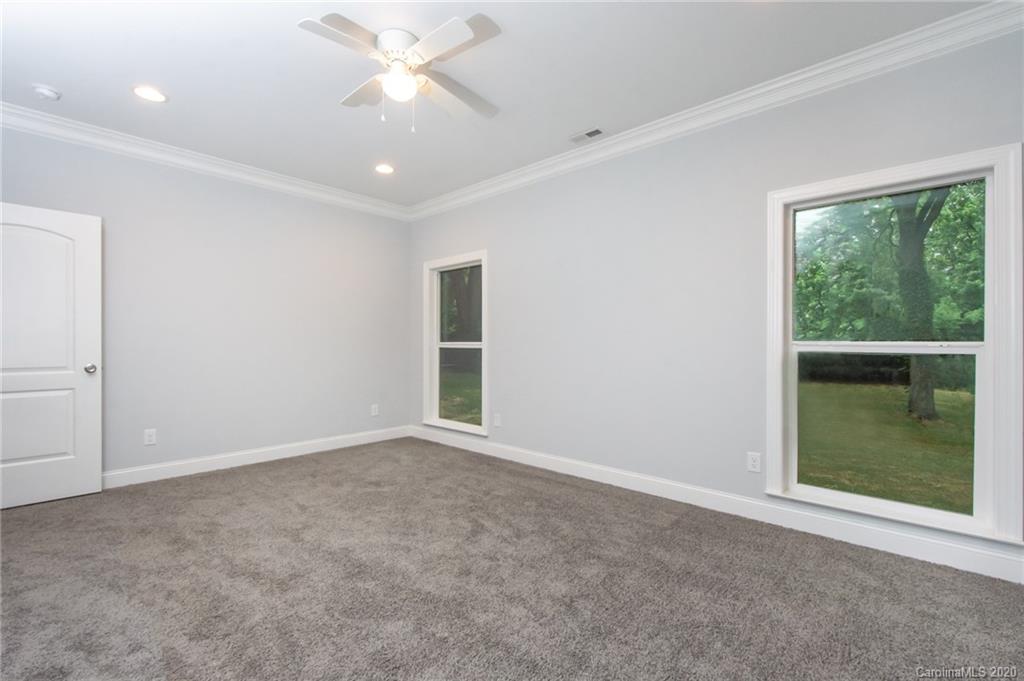 13621 Phillips Road Matthews, NC 28105 - Photo 14 of 33 Gallery Image 14