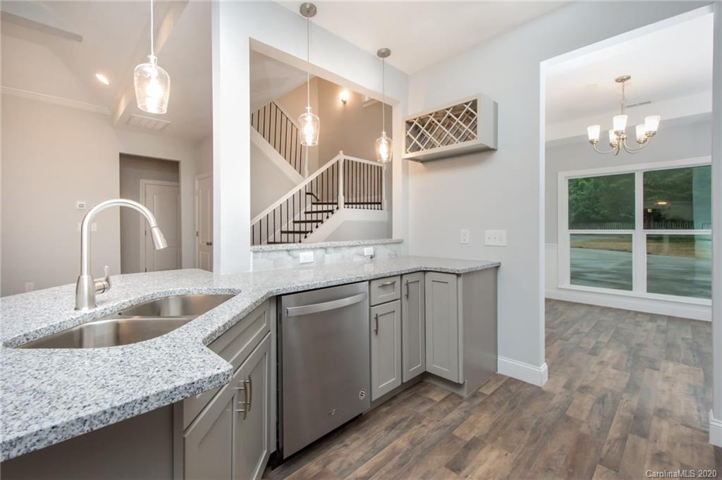 13621 Phillips Road Matthews, NC 28105 - Photo 9 of 33 Gallery Image 9