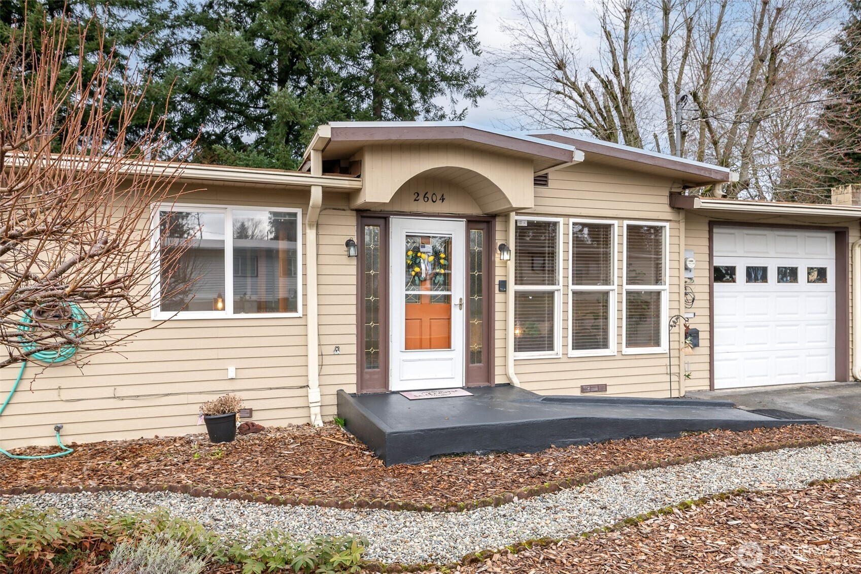 2604 Northeast 7th Street Renton, WA 98056 - Photo 18 of 19 Gallery Image 18