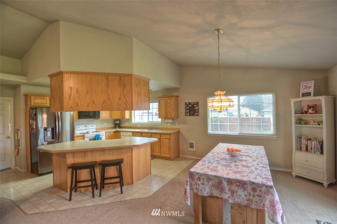 2512 Foron Road Centralia, WA 98531 - Photo 7 of 19 Gallery Image 7