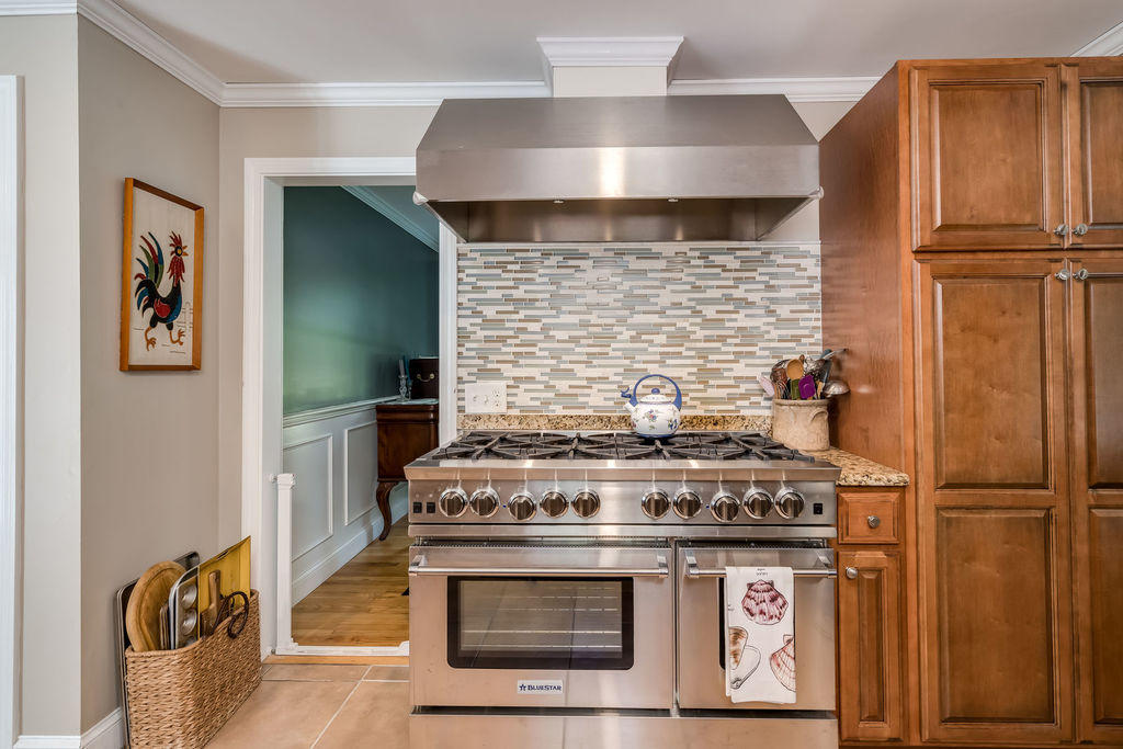 24 Longmeadow Road Scarborough, ME 04074 - Photo 12 of 44 016_24longmeadowdrscarborough10