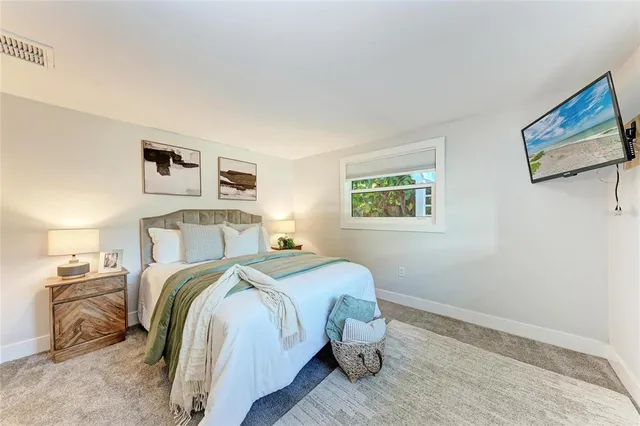 $719,300 | 2132 Hyde Park Circle, Sarasota, FL 34239