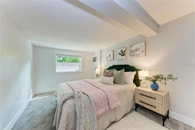 $719,300 | 2132 Hyde Park Circle, Sarasota, FL 34239