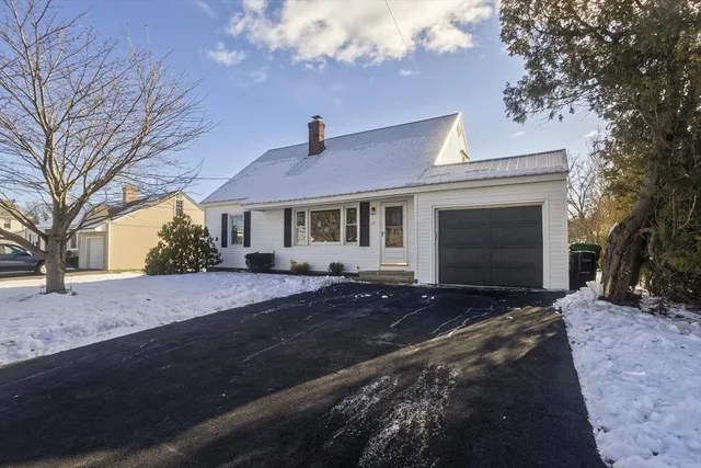 $339,000 | 27 Cortland Street, Chicopee, MA 01020