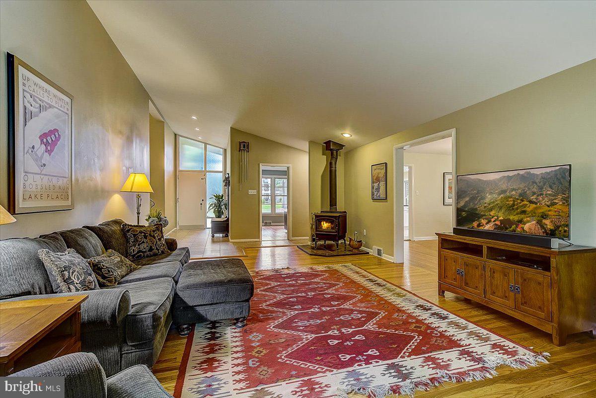 8200 Fenton Road Glenside, PA 19038 - Photo 13 of 72 Gallery Image 13