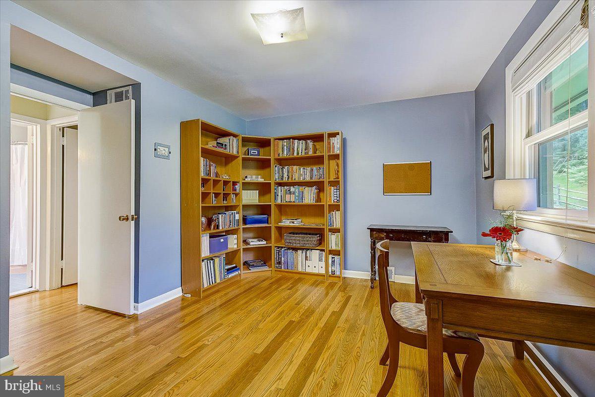8200 Fenton Road Glenside, PA 19038 - Photo 36 of 72 Gallery Image 36