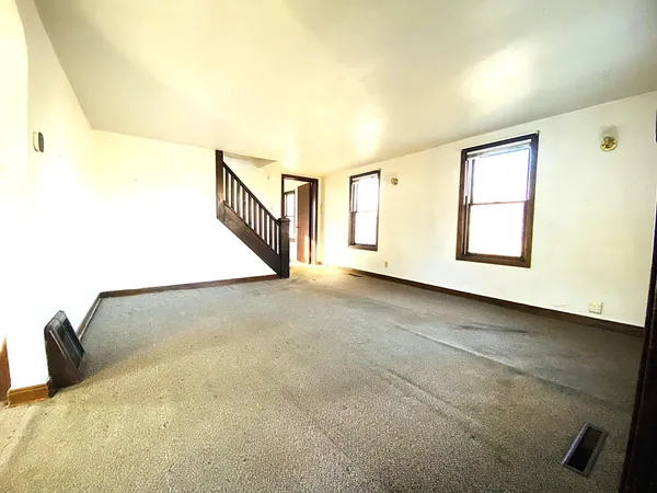 $94,500 | 1168 Prospect Avenue, Windom, MN 56101