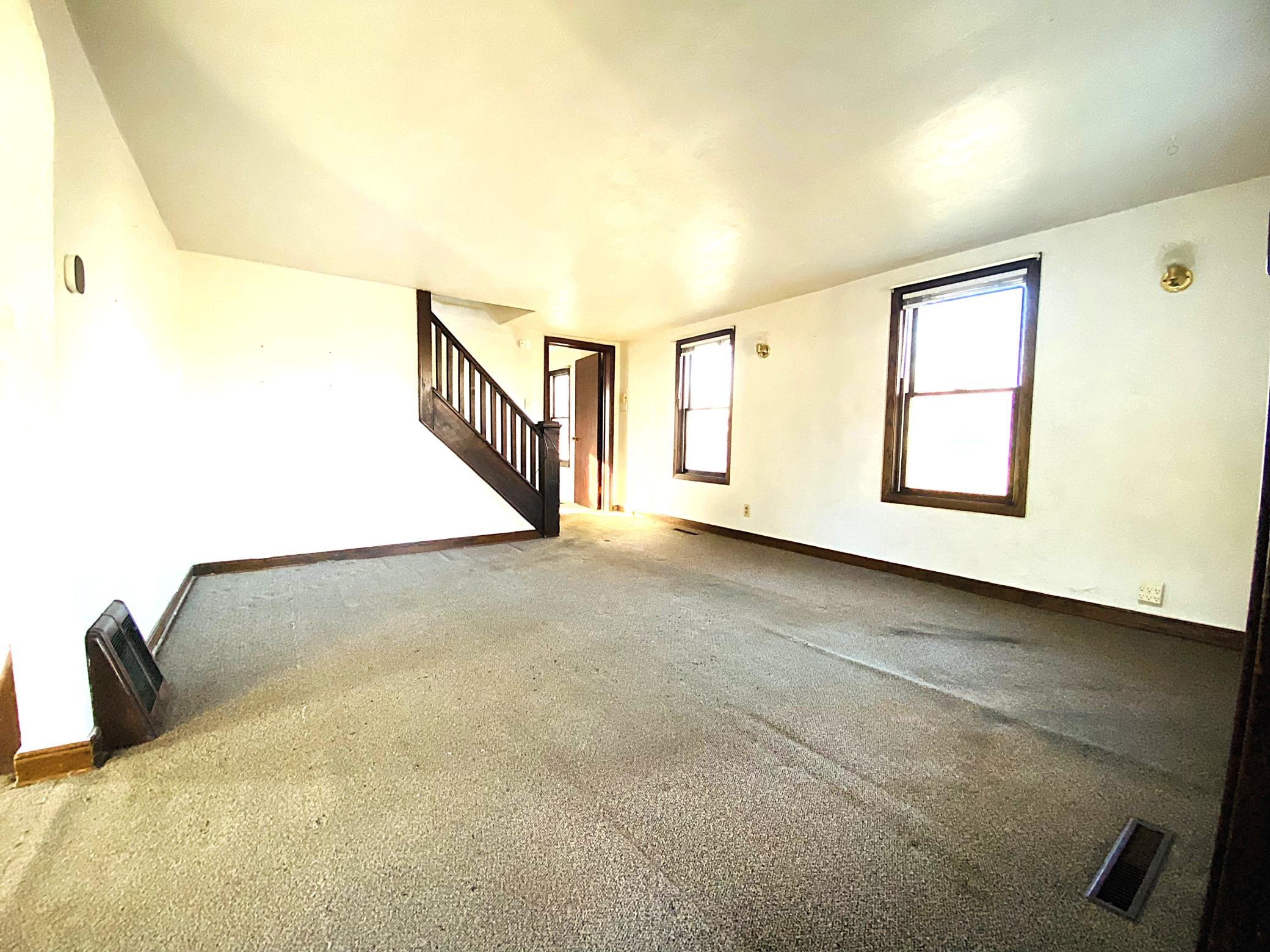 1168 Prospect Avenue Windom, MN 56101 - Photo 10 of 21