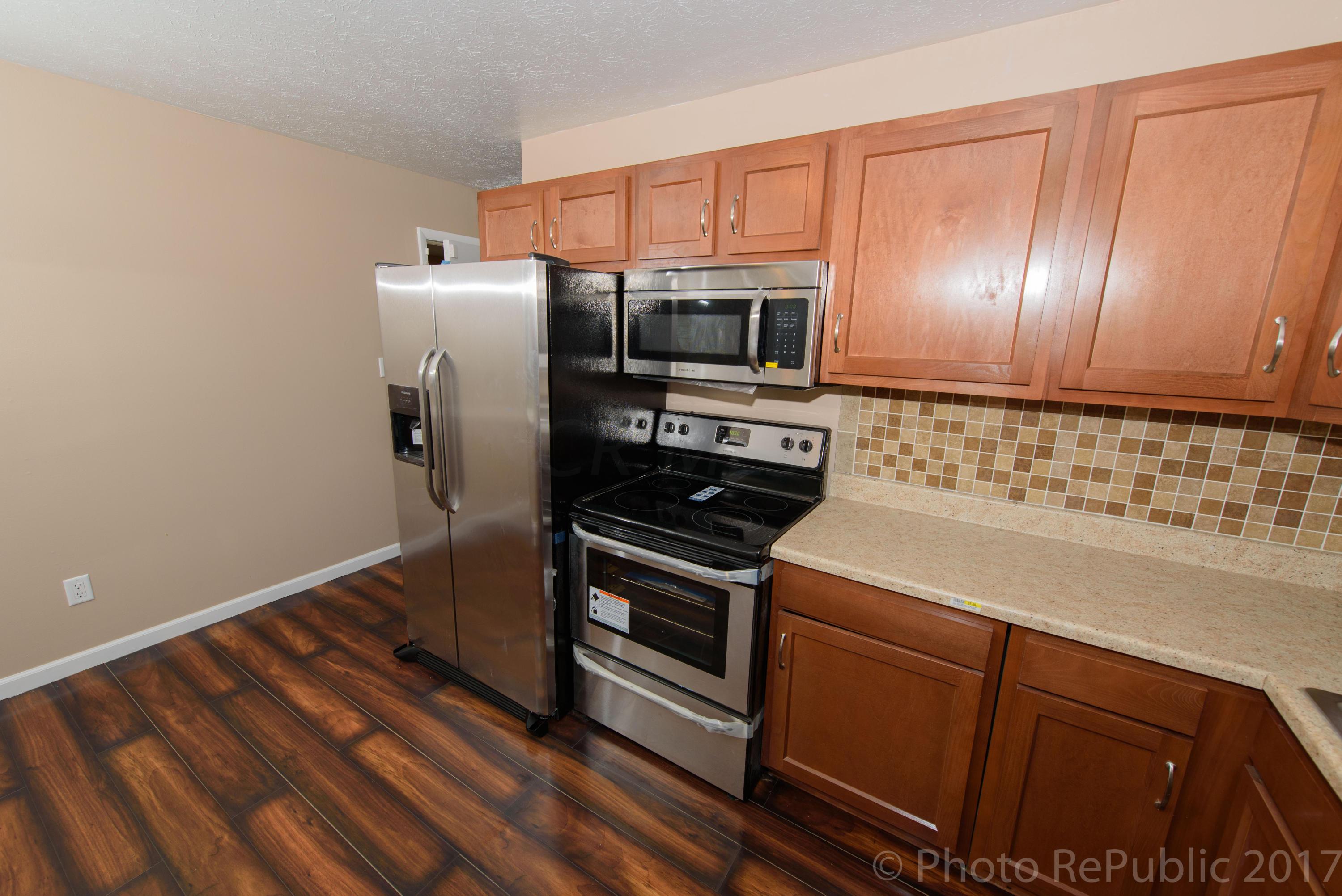 5142 Rutledge Drive South Columbus, OH 43232 - Photo 6 of 19
